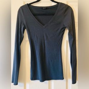 Express V-Neck long sleeved Tee